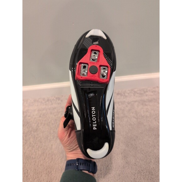EUC Peloton cycling bike RIGHT SHOE ONLY with look delta cleat eu 41 US women 10 - Picture 6 of 7